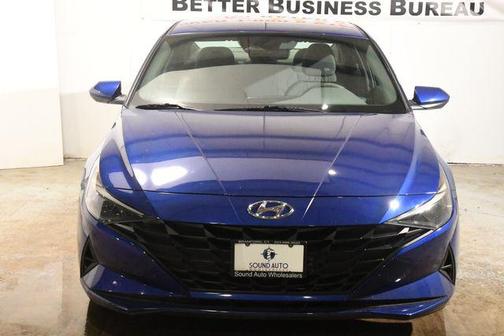 2021 Hyundai ELANTRA SE