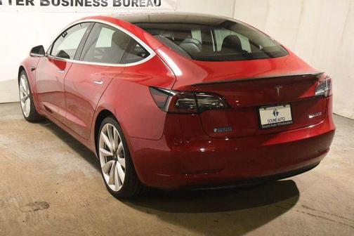 2019 Tesla Model 3 Performance
