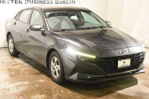2021 Hyundai ELANTRA SE
