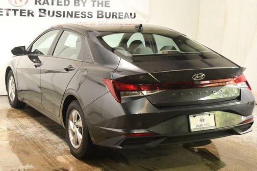 2021 Hyundai ELANTRA SE