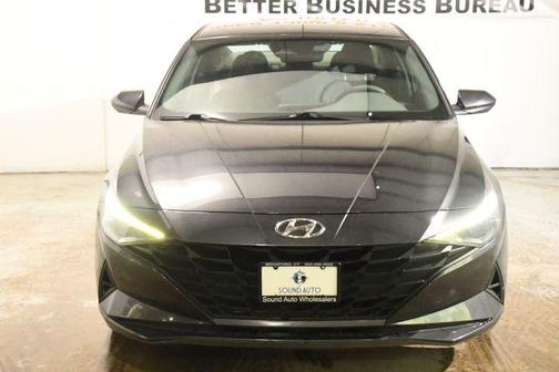 2021 Hyundai ELANTRA SE