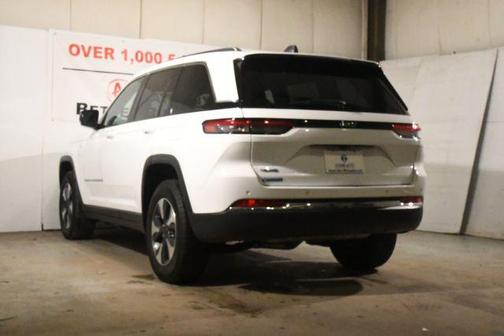 2022 Jeep Grand Cherokee 4xe Base