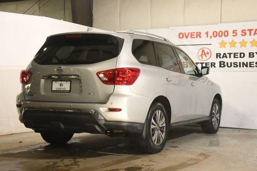 2019 Nissan Pathfinder S