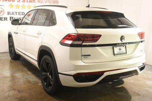 White 2023 Volkswagen Atlas Cross Sport 2.0T SEL