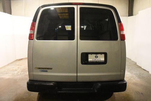 Silver Ice Metallic 2020 Chevrolet Express 3500 RWD 3500 Extended Wheelbase LS