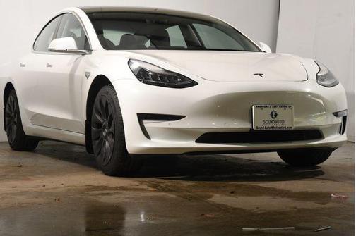 2019 Tesla Model 3 Standard Range