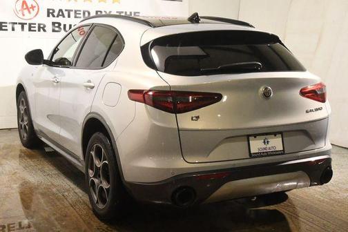 2022 Alfa Romeo Stelvio Ti