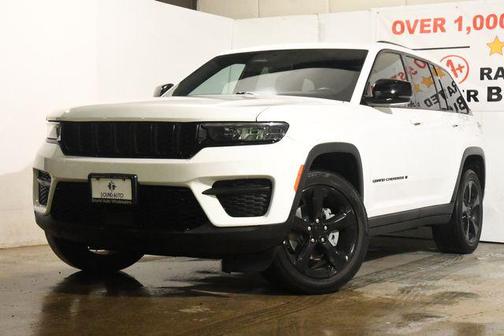 2022 Jeep Grand Cherokee Altitude