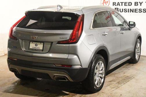 2023 Cadillac XT4 Premium Luxury