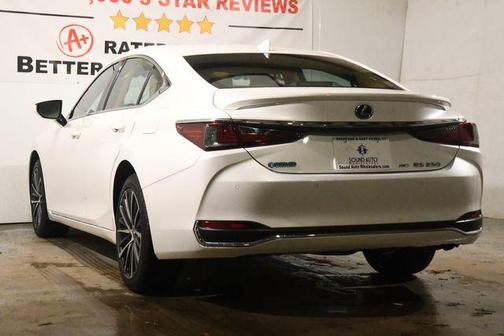 2022 Lexus ES 250 Base