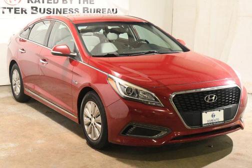 2016 Hyundai SONATA Hybrid SE