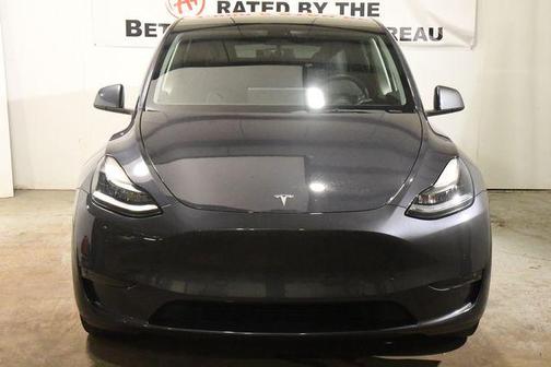 2022 Tesla Model Y Long Range Dual Motor All-Wheel Drive