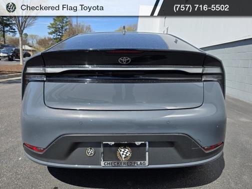 2024 Toyota Prius Prime SE