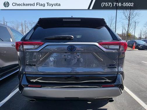 2024 Toyota RAV4 Hybrid SE