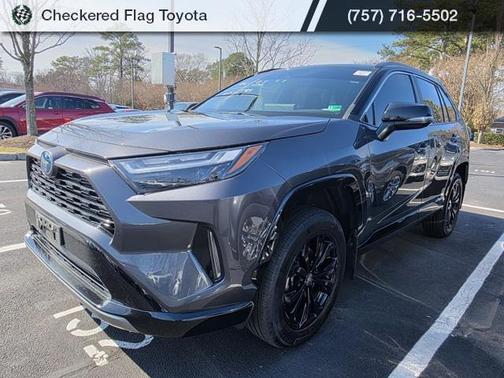 2024 Toyota RAV4 Hybrid SE