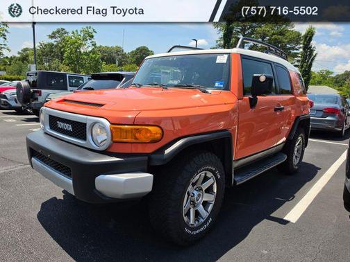 Magma 2014 Toyota FJ Cruiser Base