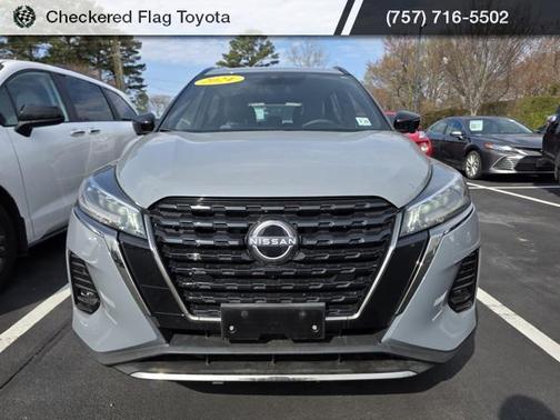 2024 Nissan Kicks SR