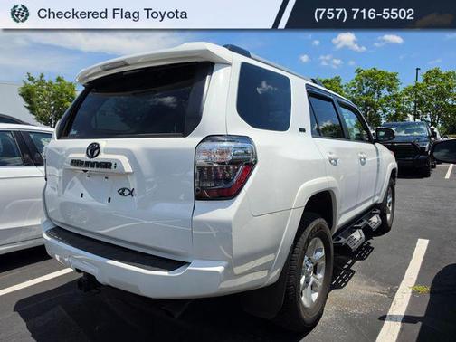 Ice Cap 2024 Toyota 4Runner SR5 Premium