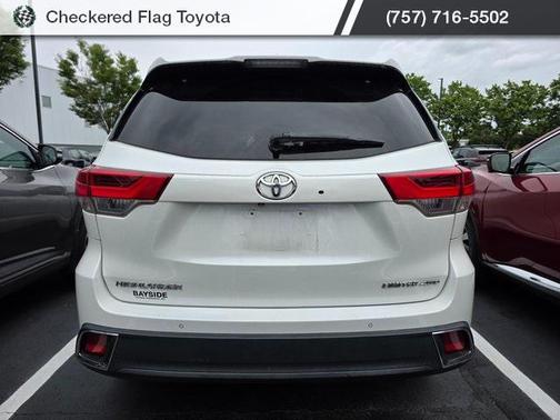 2017 Toyota Highlander Limited Platinum