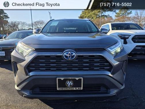 2022 Toyota RAV4 Hybrid XLE