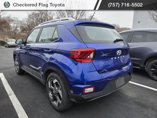 2023 Hyundai VENUE SEL