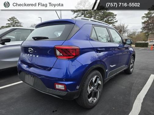 2023 Hyundai VENUE SEL