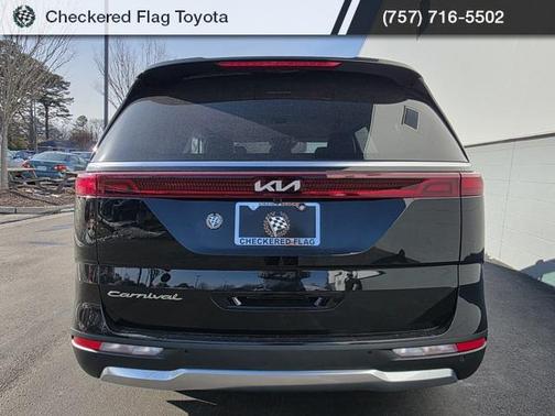 2022 Kia Carnival SX