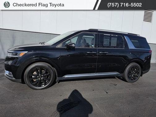 2022 Kia Carnival SX