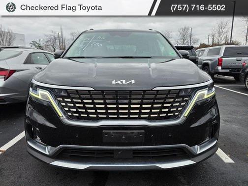 2022 Kia Carnival SX