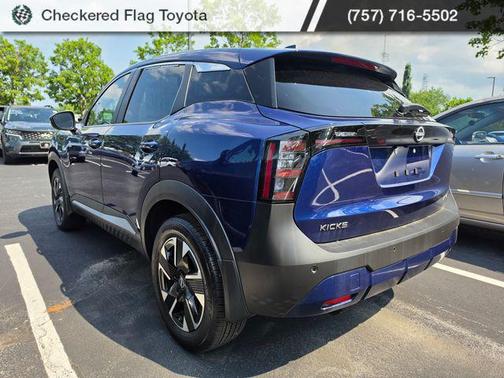 Deep Blue Pearl 2025 Nissan Kicks SV