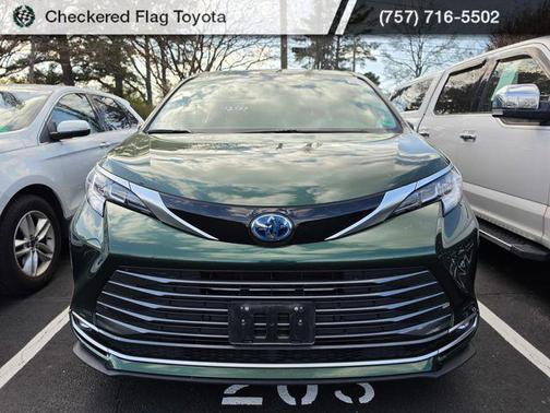 2023 Toyota Sienna Limited
