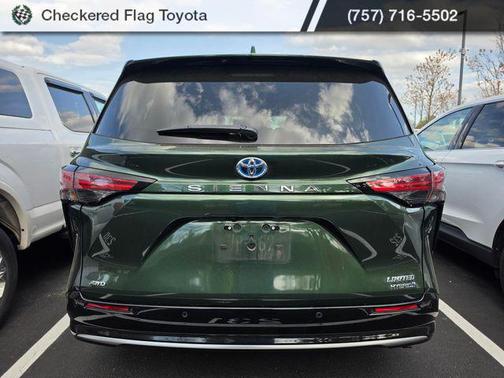 2023 Toyota Sienna Limited