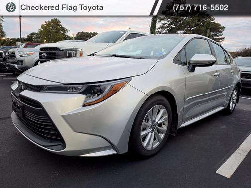 Classic Silver Metallic 2025 Toyota Corolla LE