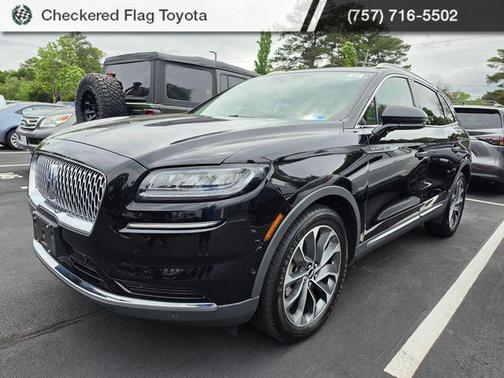 INFINITE BLACK MET CC 2023 Lincoln Nautilus Reserve