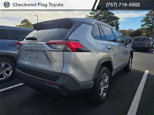 2024 Toyota RAV4 XLE