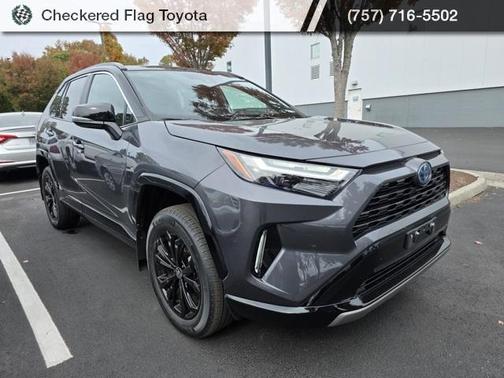 2024 Toyota RAV4 Hybrid SE