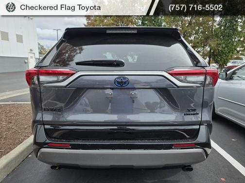 2024 Toyota RAV4 Hybrid SE