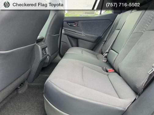 Overcast 2026 Toyota C-HR XSE