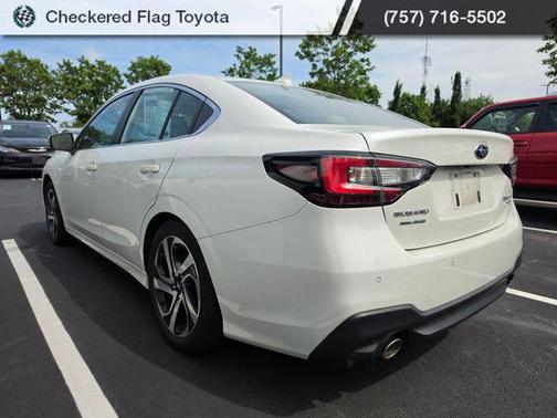 Crystal White Pearl 2022 Subaru Legacy Limited