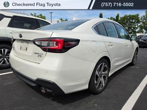 Crystal White Pearl 2022 Subaru Legacy Limited