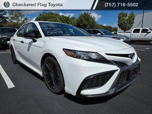 2022 Toyota Camry SE