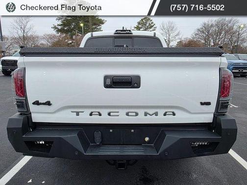 2022 Toyota Tacoma SR