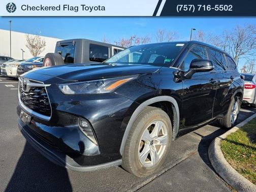 2023 Toyota Highlander LE