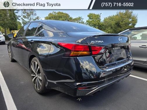 2022 Nissan Altima SR VC-Turbo FWD
