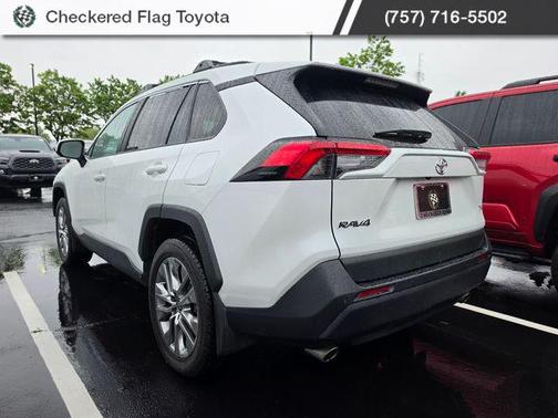 Wind Chill Pearl 2023 Toyota RAV4 XLE Premium