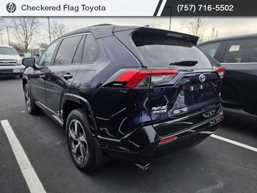 2024 Toyota RAV4 Prime SE