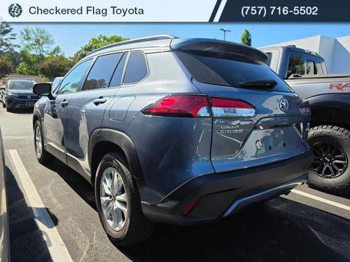Celestite 2025 Toyota Corolla Cross LE