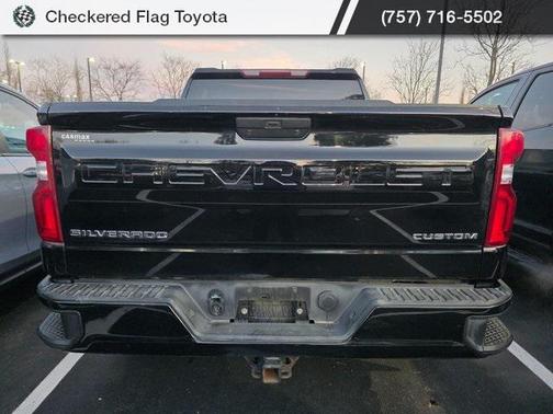 2022 Chevrolet Silverado 1500 Custom