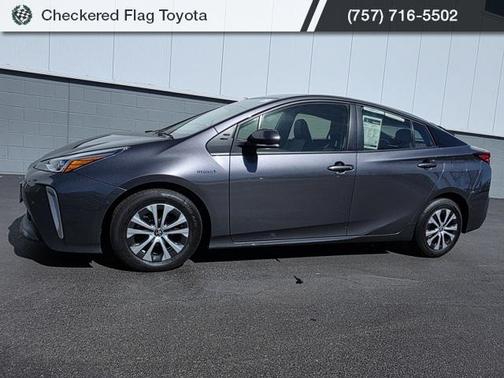 2022 Toyota Prius XLE