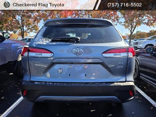 2025 Toyota Corolla Cross LE